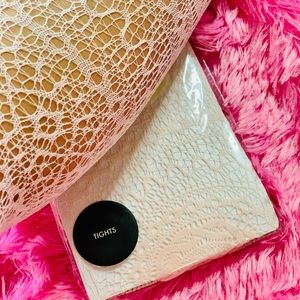 DO NOT BUY! Forever 21 pink laced tights